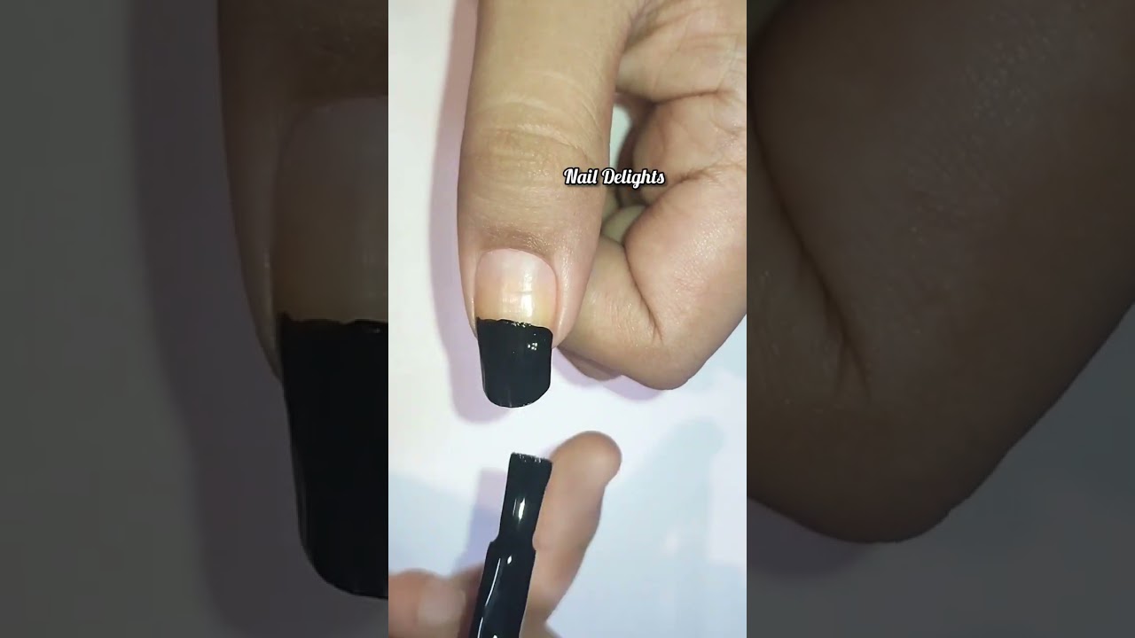 Black and white easy nail art without any tool 