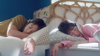 بنت كيوت لكنها يتيمة تتعرض للتنمر والاستهزاء من قبل الموظفين لكنها تصدمهم لما يكتشفوا انها اجمل بنت