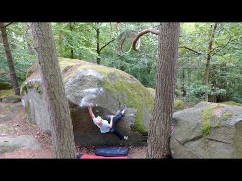 Bouldering Kjugekull (Sweden)