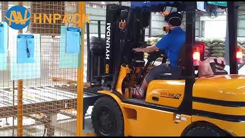 Hennopack bag robotic palletizer integrated line for powder mortar packing