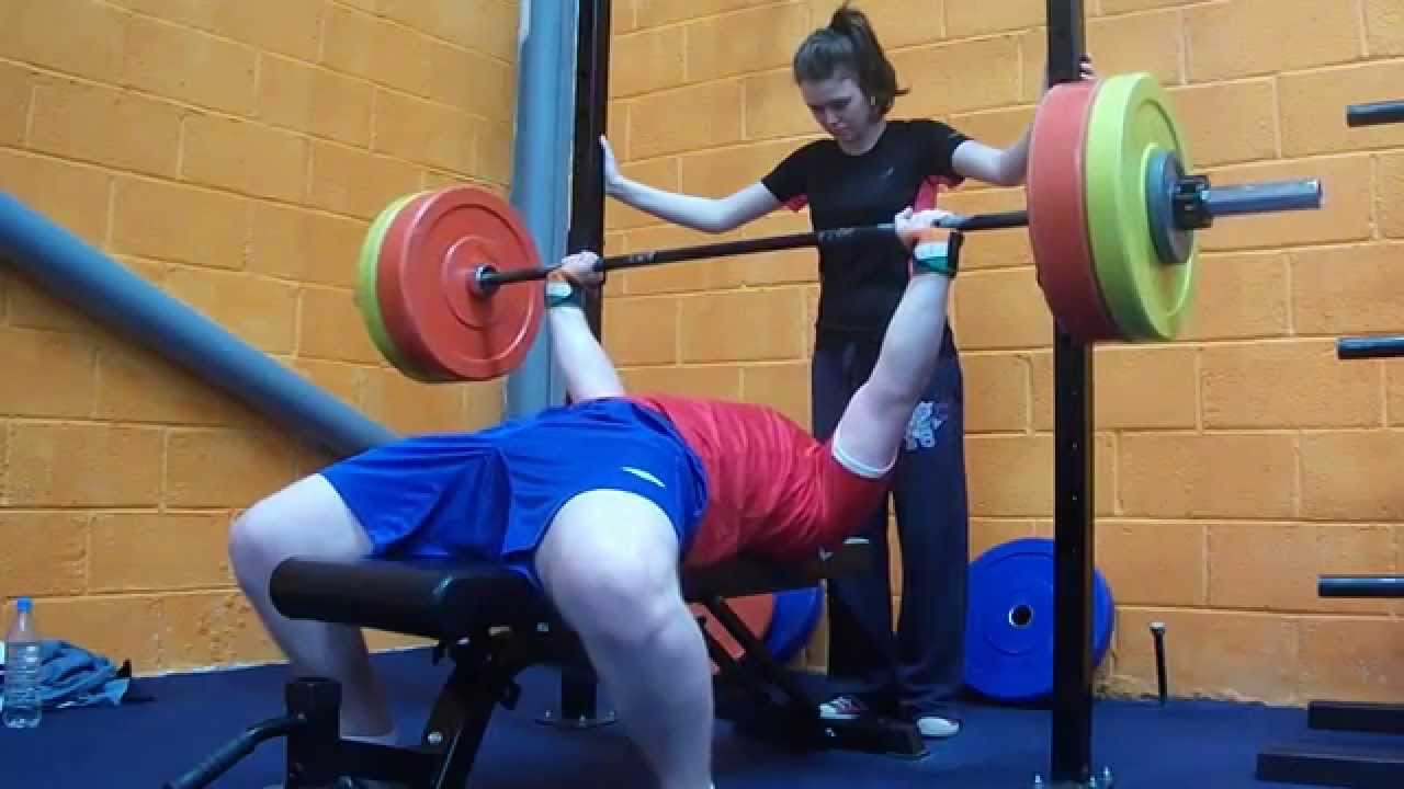 Bench Press 102.5kg x 7 - YouTube