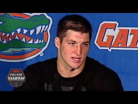 tarina Tim Tebow ' s 'lupaus' puhe inspiroiva 2008 Florida Gators / College GameDay