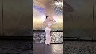 优美民族舞……