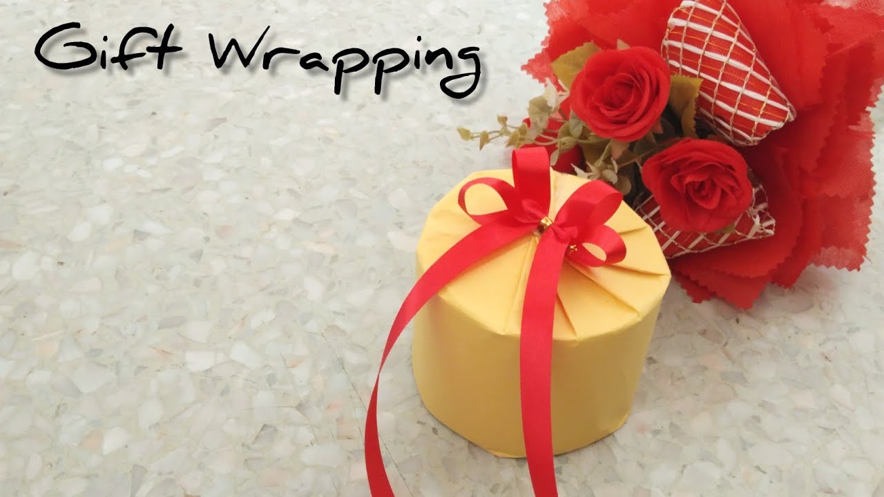 Gift Wrapping with Paper idea | DIY วิธีห่อของขวัญทรงกลม #02 | #NichaShare