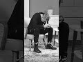 الله يرحمه ويغفرله
