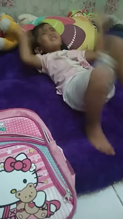 Baru bangun tidur triak triak cari ayah