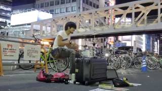 ユージ・レルレ・カワグチさん@新宿駅南口 #stdrums
