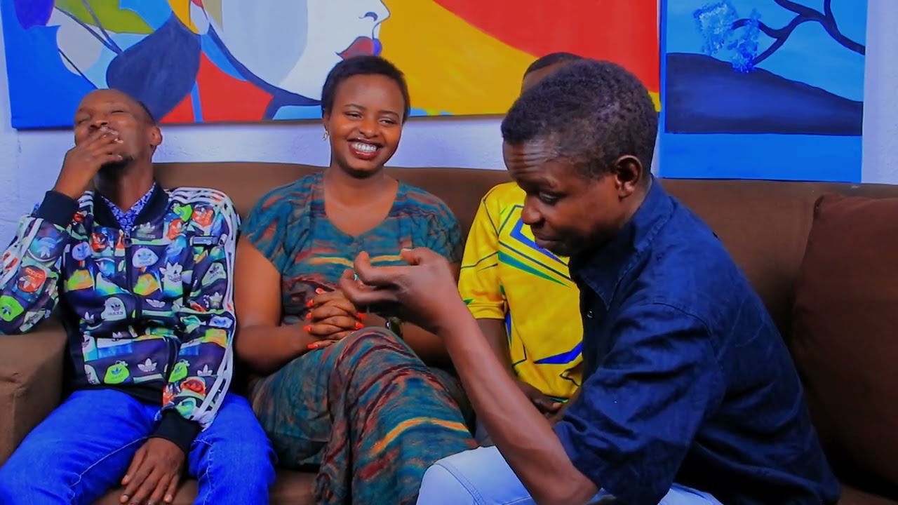 YAKA WE NA NZOVU BURYA BANYARA MUKADOBO INYOGOYE arabasetse Ubwo wanyara mumbegeti urumugabo koko😂