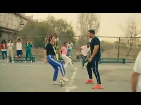 جاني في ملعبي الاهلي