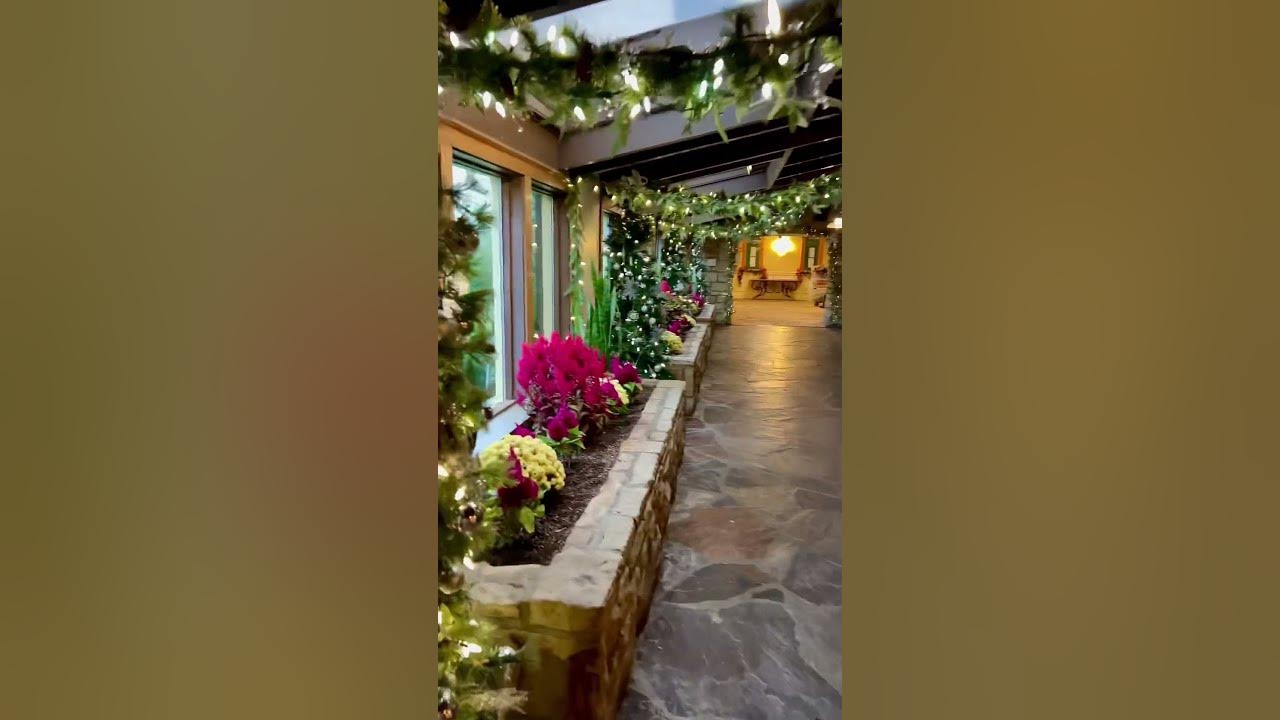 It’s beginning to look a lot like Christmas at Oglebay Resort in