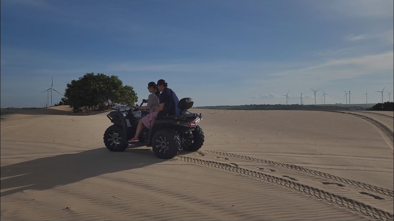 Bau Trang White Sand Dunes Of Mui Ne Vietnam