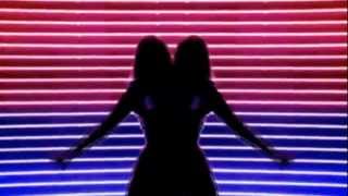 Video thumbnail of "Kylie Minogue - Wow"