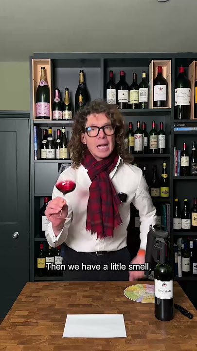 How to taste red wine