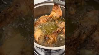 The best fried chicken ever #food #fypシ #friedchicken