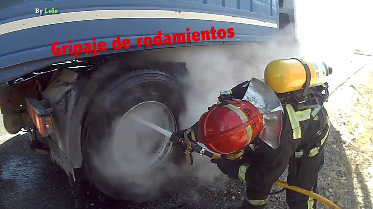 B. Mijas Incendio ruedas de camion By Lolo