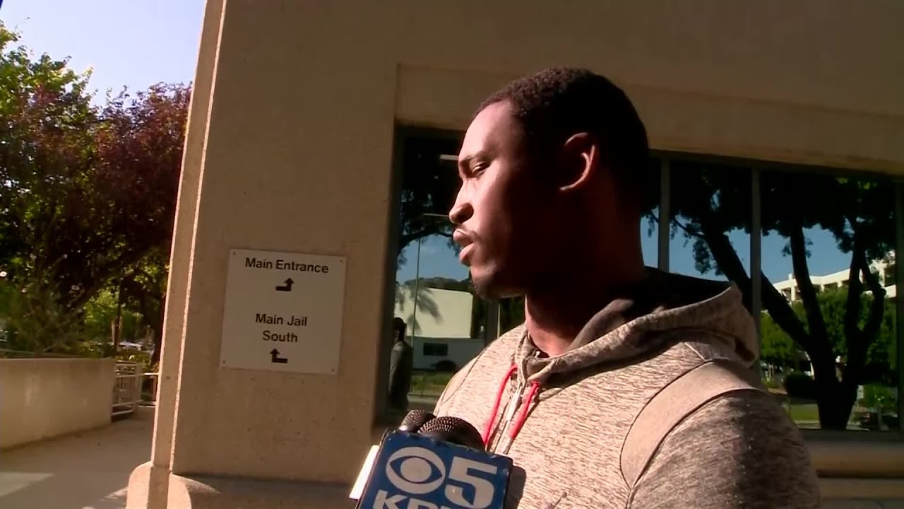 49ers' Aldon Smith Apologizes After Hit And Run, DUI Arrest