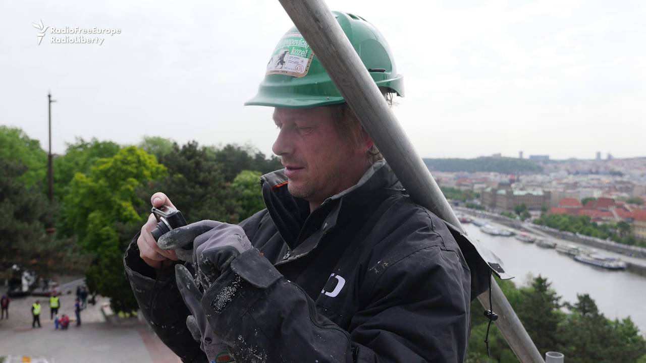 Stalin Monument Recreated In Prague