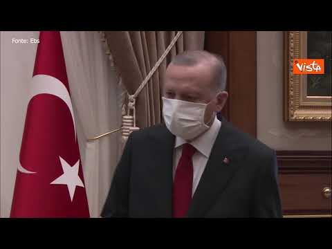 Erdogan lascia Ursula von der Leyen senza sedia