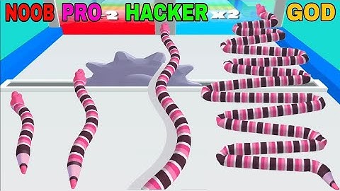 NOOB VS PRO VS HACKER VS GOD in Snake Rush 3D