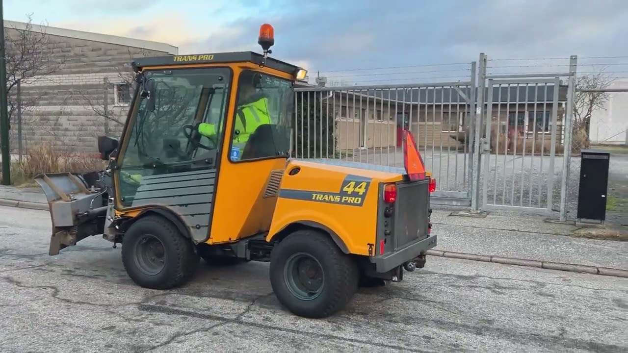 Redskapsbärare BELOS TRANS PRO 44 4WD