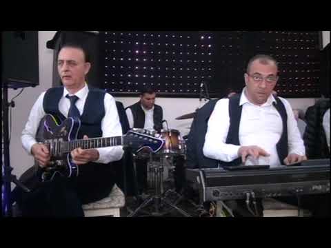 Ağ saray şadlıq sarayı gitara ifaçısı İsrail qardaşımızın övladının toyunda gitarada Mahmud