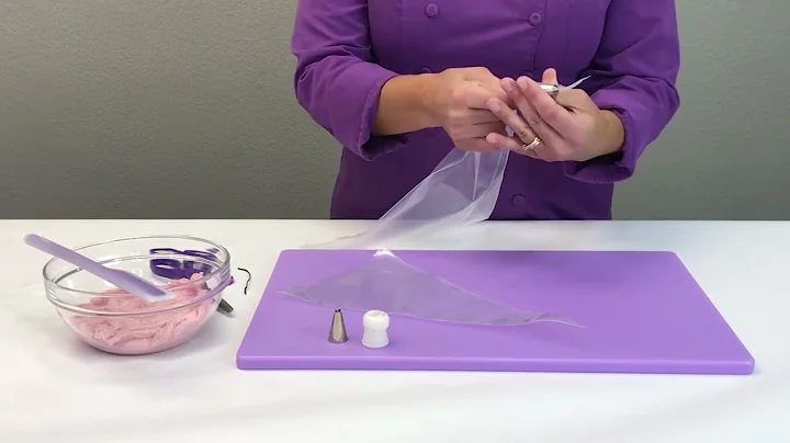How to Use a Coupler & Piping Tips