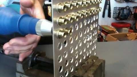 Đầu rút ốc tán (đinh tán) bằng điện và khí đa năng