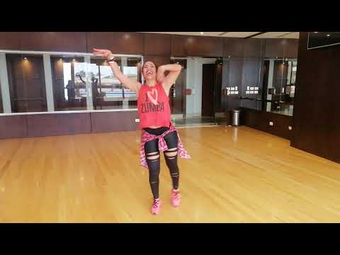 كتر من قربك لعمرو دياب choreographed by Zin Mayada Selim
