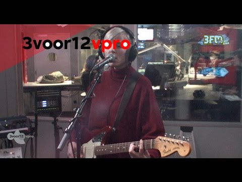 Amber Arcades - live @ 3voor12 Radio