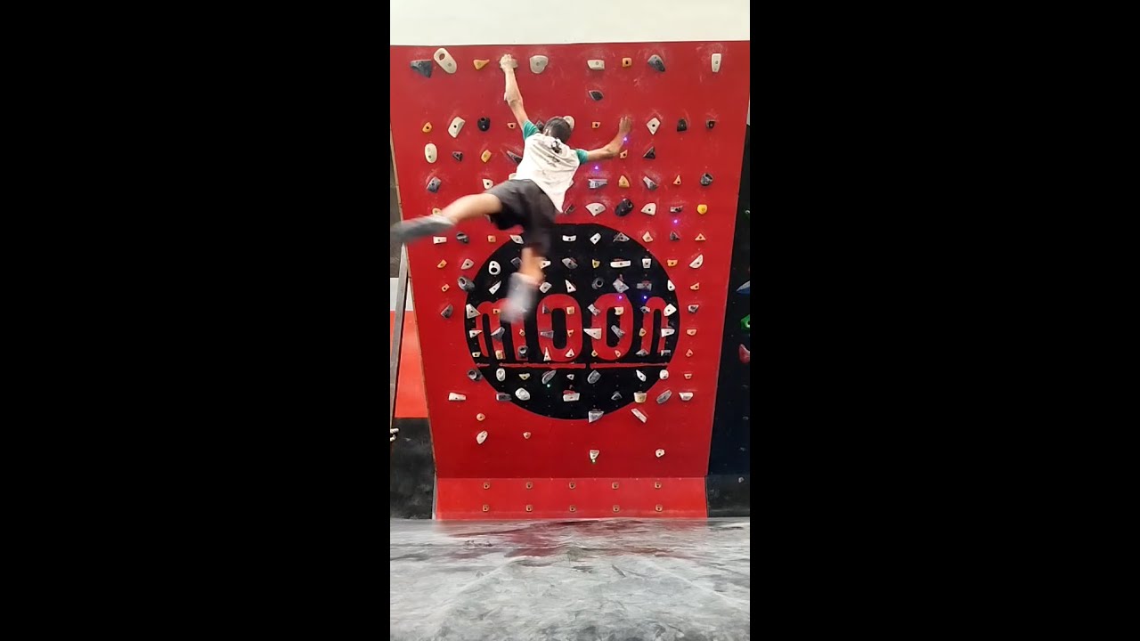 MoonBoard 2016 - FINGERS CROSSED 7A+ My beta