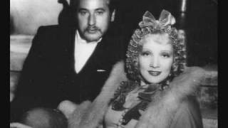 Watch Marlene Dietrich Give Me The Man video