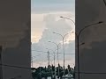 Awan Berbentuk Seperti Orang Yang Sedang Melakukan Sholat Di Cikarang 😇