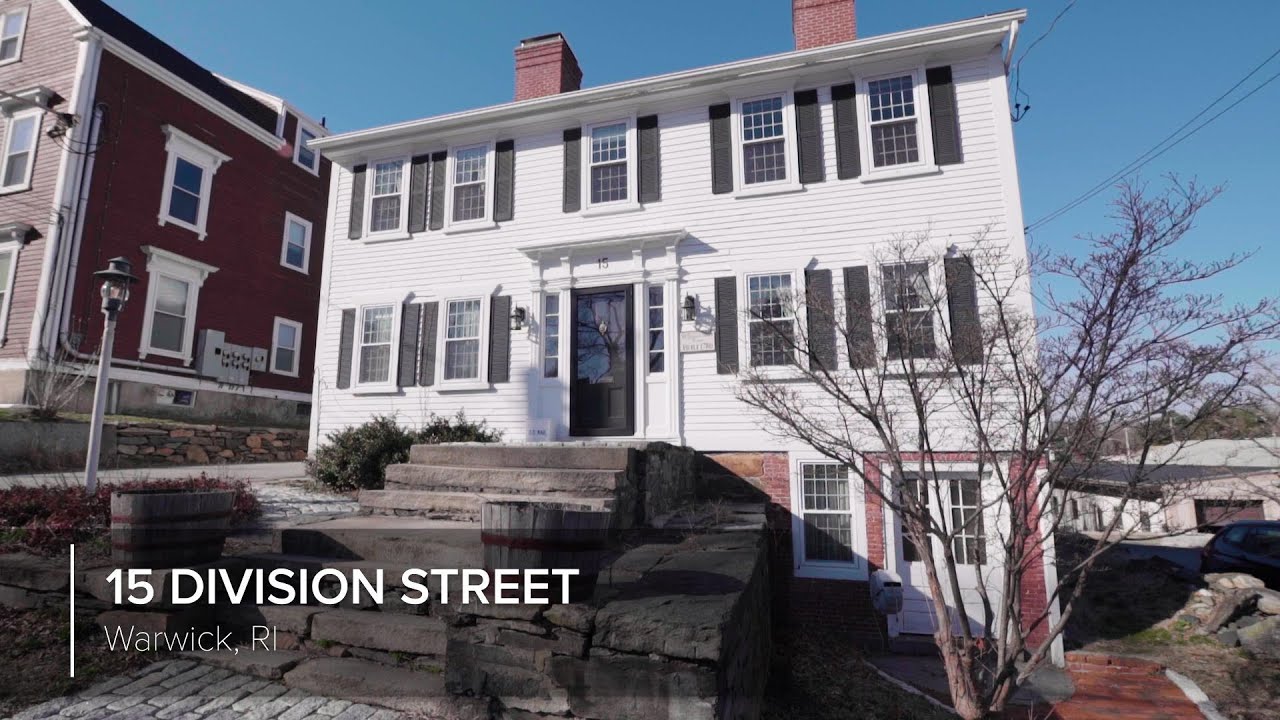 15 Division Street, Warwick, RI 02818