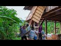 Moving Furniture to Help Homeowners Move to New Place | Family Farm