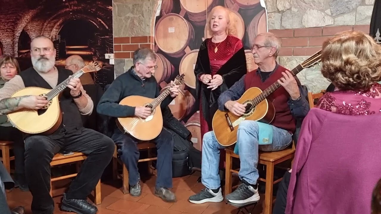Já não rezo há tanto tempo  (Fado Solene)