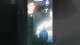 Bu Vi̇deoyuyapanin Elleri̇ni̇ Öpmek Lazim