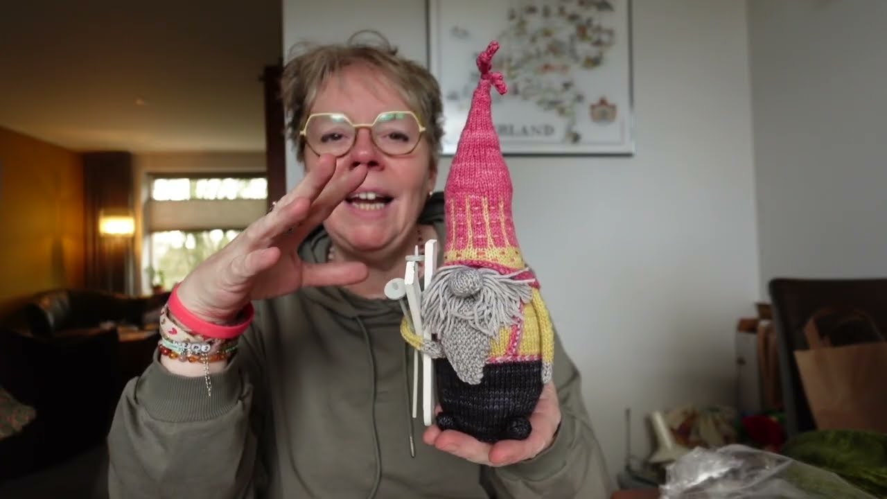 Vlog 102 NL | Blooming Brioche, Stacked Stitches | veel proeflapjes en Opzettend Frisse Breieenkomst