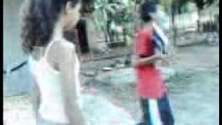 Webmax Apanhando De Menina