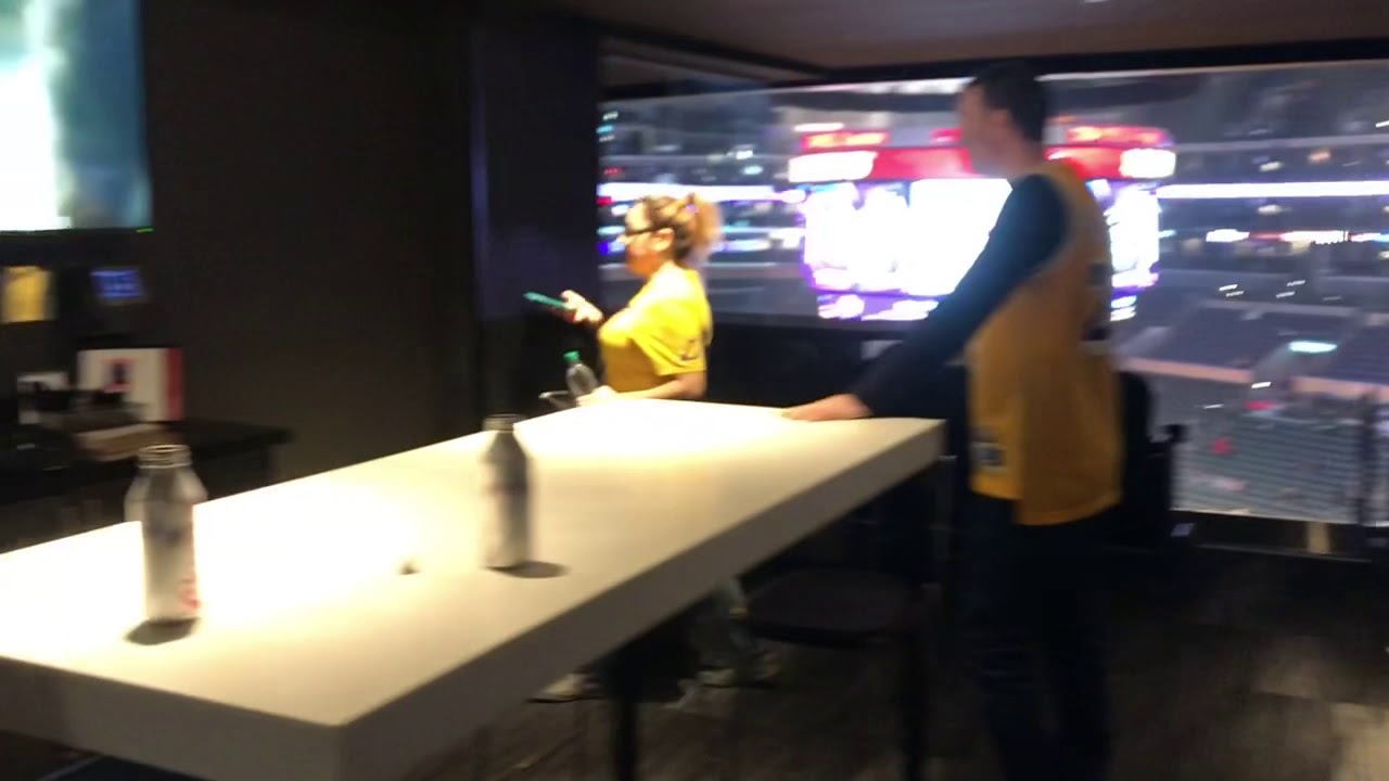 Lakers Game Staples Center Section B3 Suite Los Angeles 2018 - YouTube