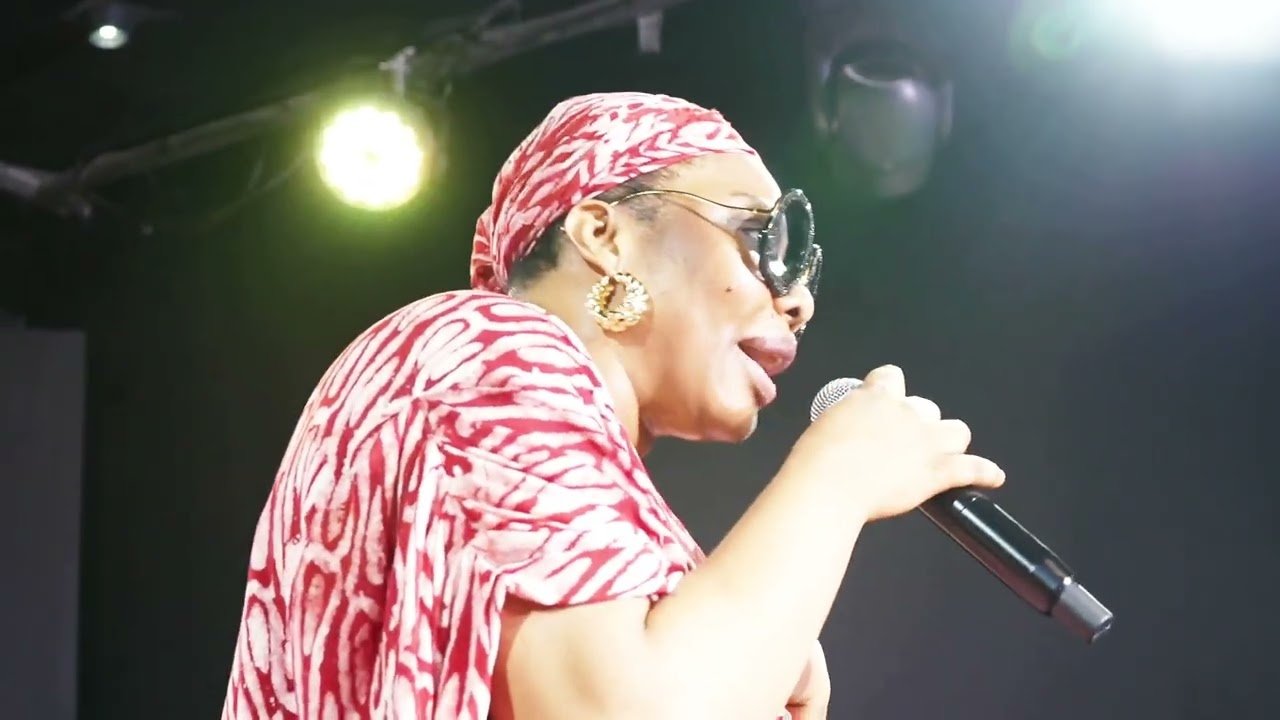 DORIS OGALA and EBERE worshiped GOD together and HEAVEN OPENED in ABUJA, NIGERIA. WOW!