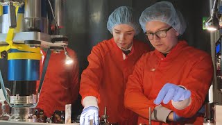 A New Universal Light-Based Technique To Control The Inner Properties Of Materials