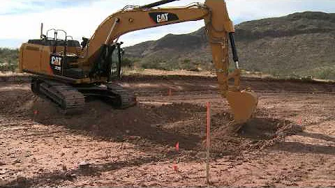 Cat® Grade Control for Hydraulic Excavators - Basic Operation Using Reference Elevations