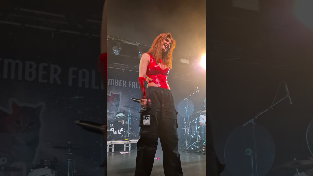 Emmy Mack Redhook   Live Nottingham Rock City  1st November 25