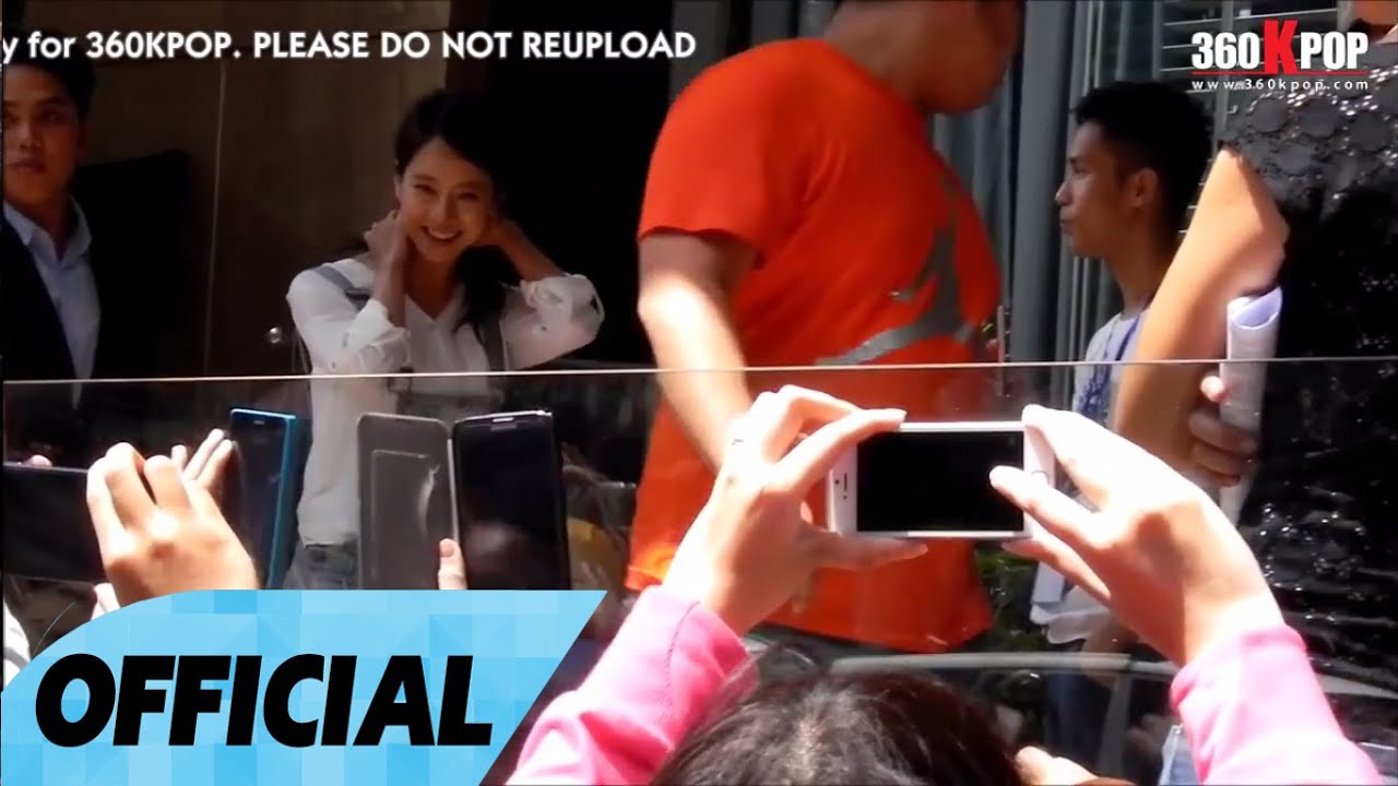 [Fancam] 140918 Song Ji Hyo, Kim Woo Bin at Sheraton Hotel, Ho Chi Minh city, Vietnam