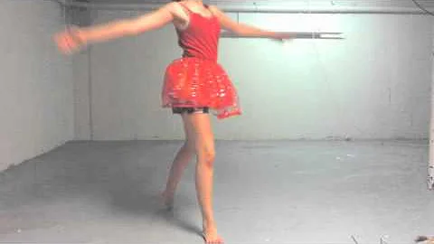 Jessica Snell dancing to Firework