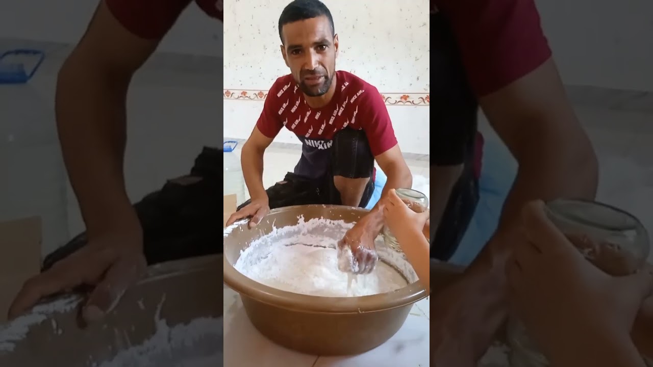 حول تغذية النحل