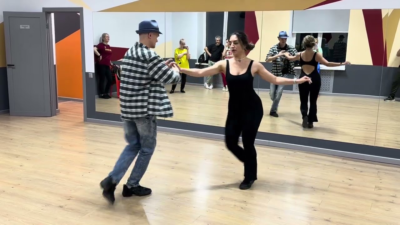 Salsa in Moscow. Vadim Supsun & Elya Ozdemir Marc Anthony - Flor Pálida 