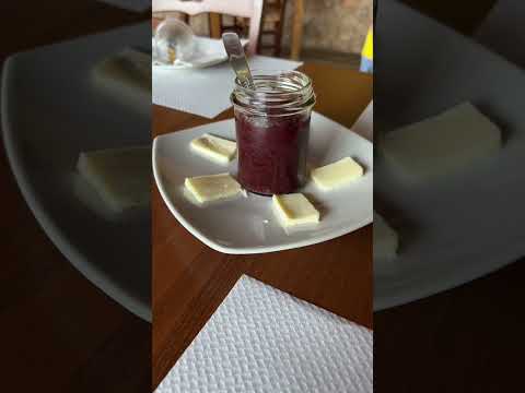 Завтрак в итальянской деревне #italy #montenuovo