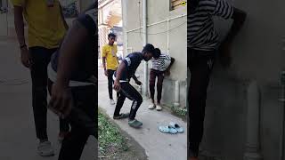 তোরা এখানে নোংরা কাজ করছিস 😡🤣 #funnyvideo #youtubeshorts #bengalifunnyvideo #shorts #viral #reels