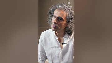 Caught him between the takes. Here’s a fun & candid rapid-fire with Imtiaz Ali.